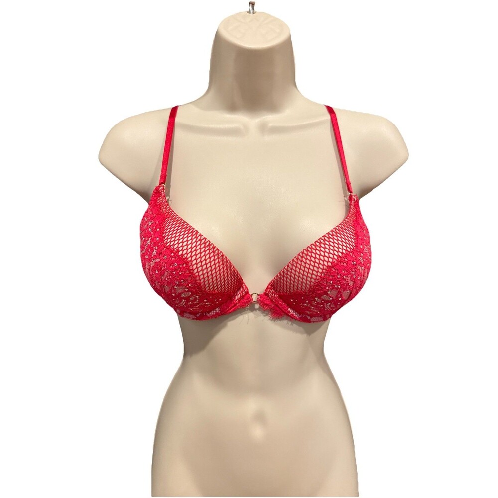 Victoria's Secret Very Sexy Push Up Bra NWT 32C Red Lace Rhinestone Sparkle